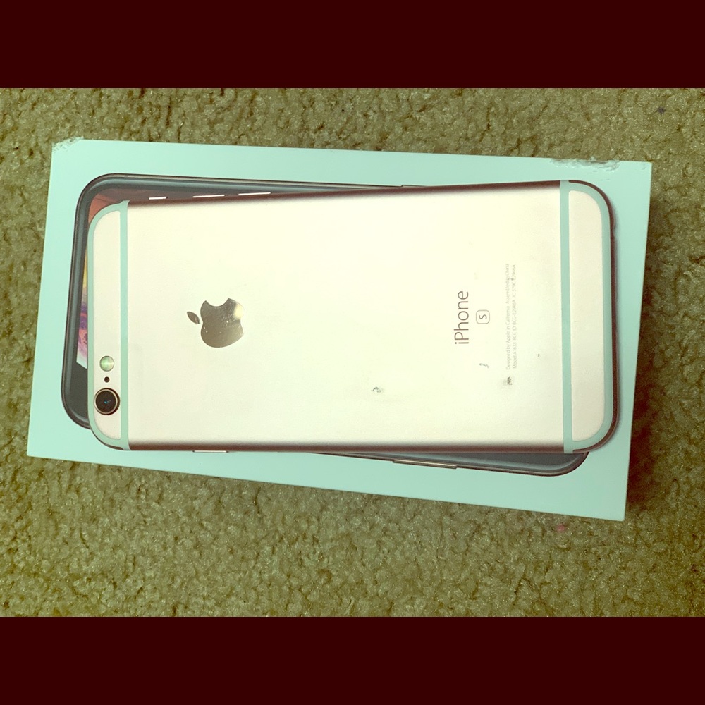 👻SOLD ON FB👻 EUC iPhone 6s (AT&T)